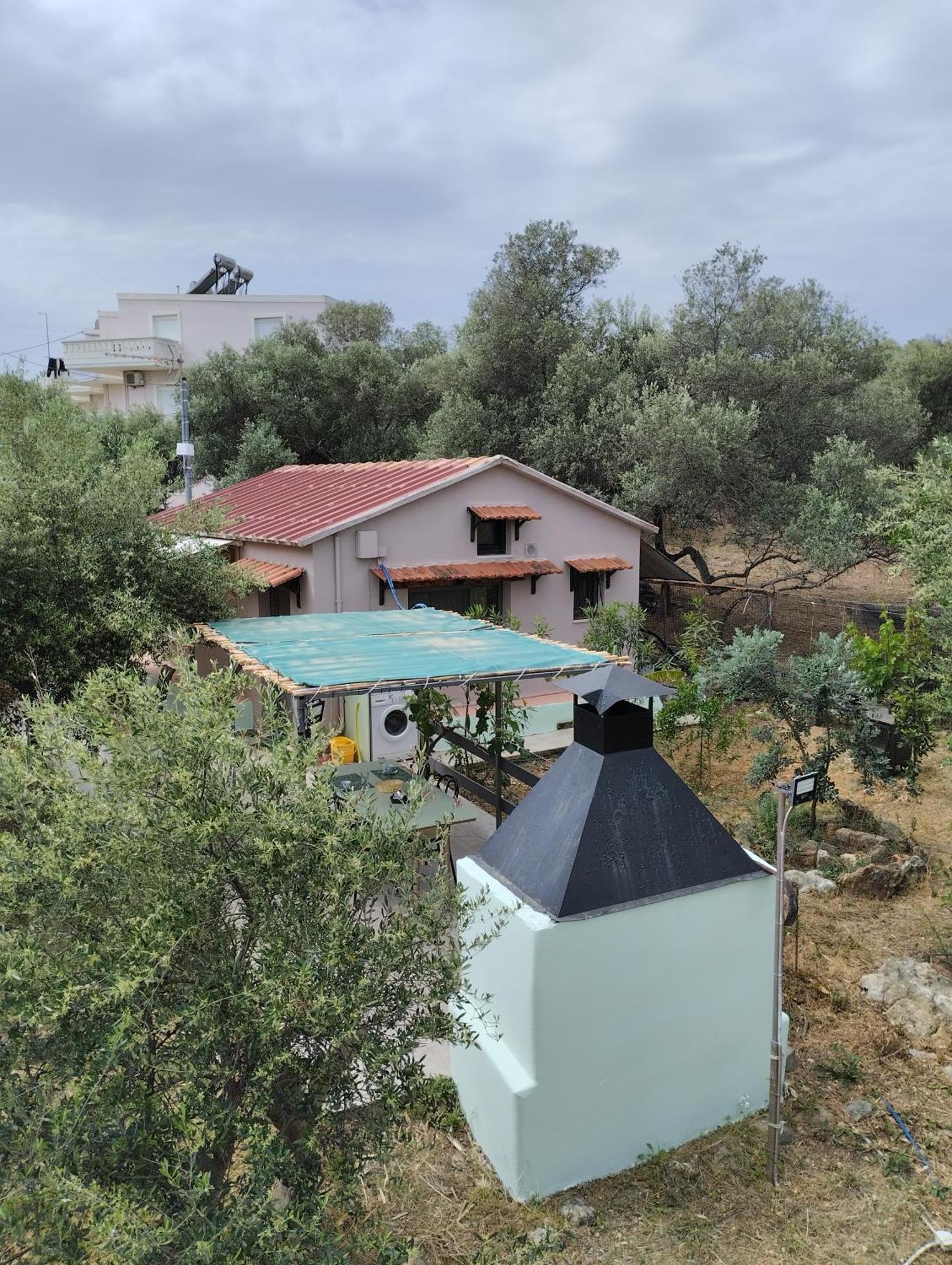 Olea Cottage Galatas  Экстерьер фото